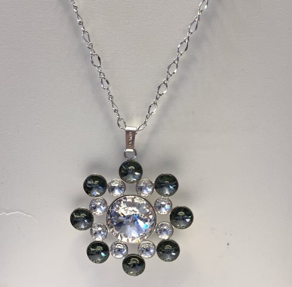 Collana con pietre swarovski